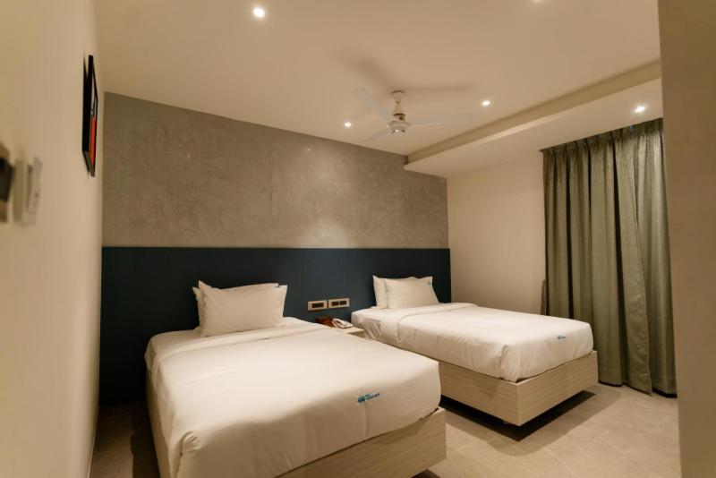 Hotel Ocean Blue Visakhapatnam Exterior foto